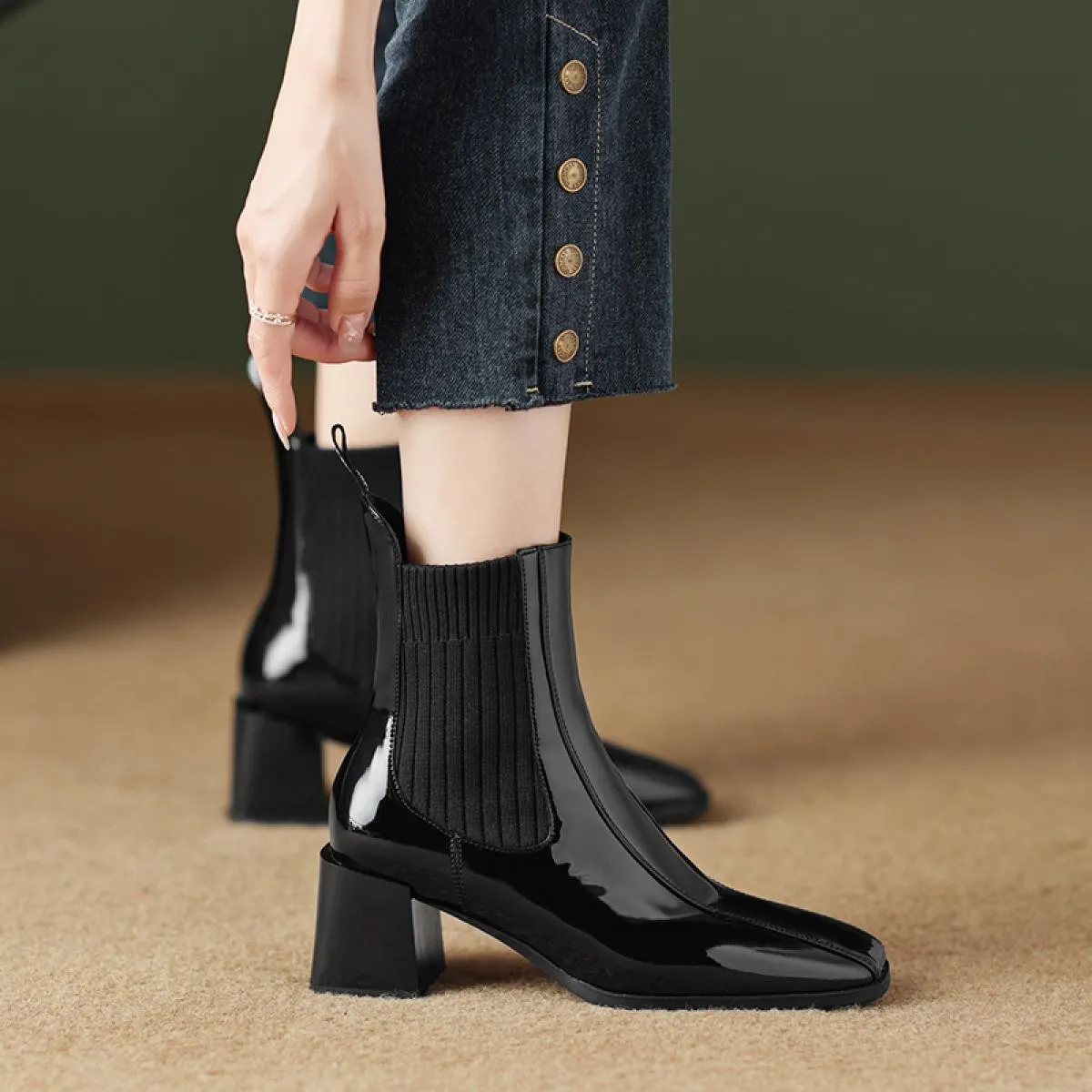 2024 Stivaletti da donna casual Tacco alto quadrato Scarpe da esterno per il tempo libero Stivaletti da donna Stretch Autunno Ma