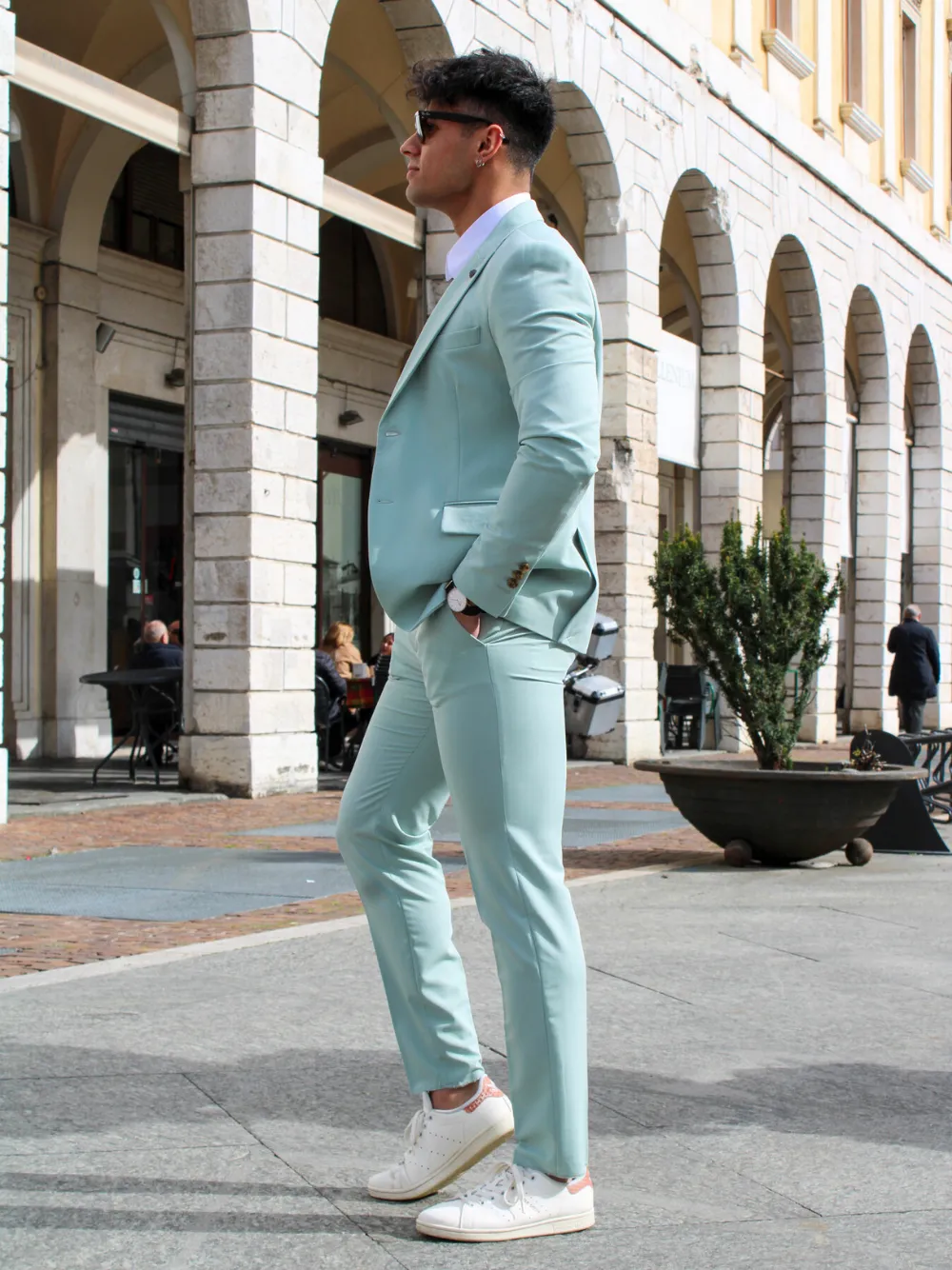 Abito completo giacca rever e pantaloni