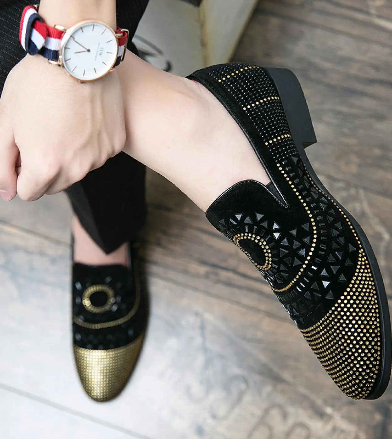 Abito da sera formale da uomo Scarpe con strass Mocassini Scarpe casual Prom Festa di matrimonio Slip on Flat Men Black Rhines