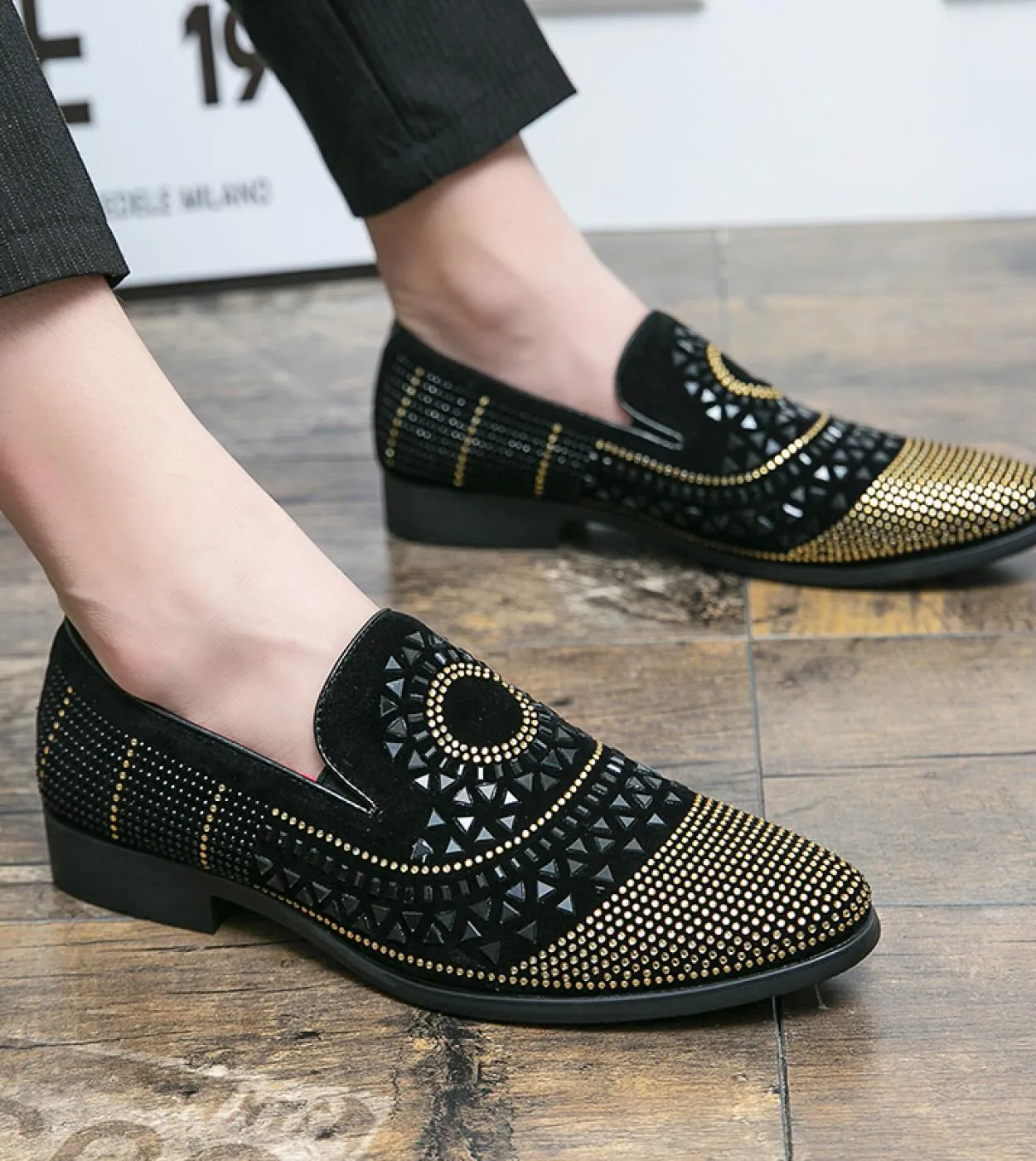 Abito da sera formale da uomo Scarpe con strass Mocassini Scarpe casual Prom Festa di matrimonio Slip on Flat Men Black Rhines