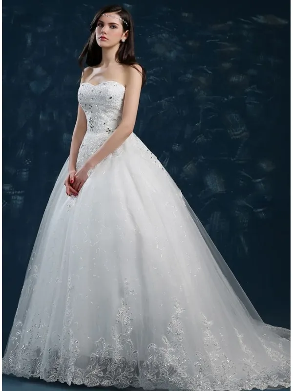 Abito da Sposa Elegante principesco con gonna vaporosa con merletto