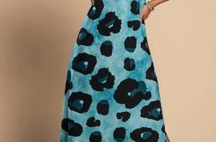 Abito lungo con stampa leopardata, blu
