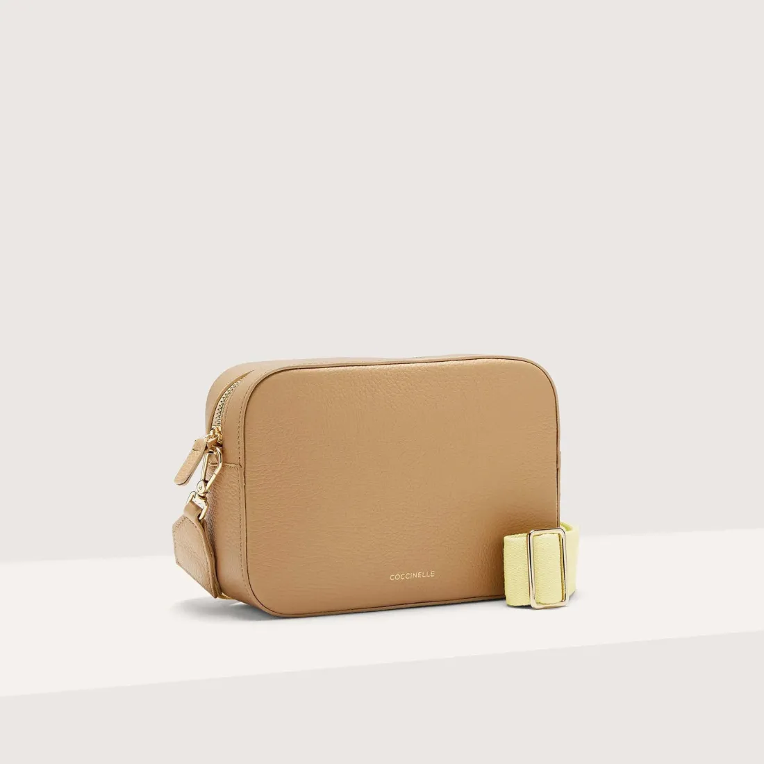 Borsa a tracolla camera bag Coccinelle Tebe a tracolla in pelle fresh beige