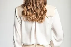 Camicia elegante con dettagli in tweed, beige