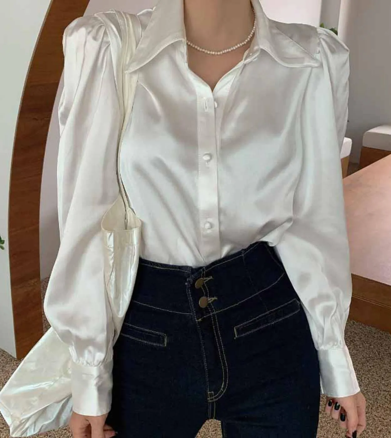 Camicia elegante in raso sciolto elegante Camicia a maniche lunghe con bottoni Risvolto Camicia da donna Top Bianco Camicetta da