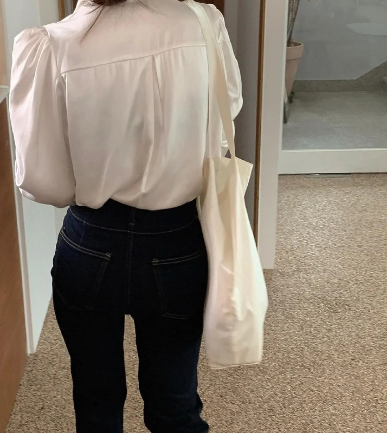 Camicia elegante in raso sciolto elegante Camicia a maniche lunghe con bottoni Risvolto Camicia da donna Top Bianco Camicetta da