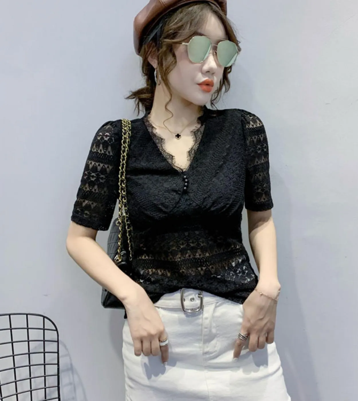 Camicia estiva in pizzo con scollo a V New Splicing Wild Elegante camicia in pizzo Camicetta a maniche corte Camicetta femminile