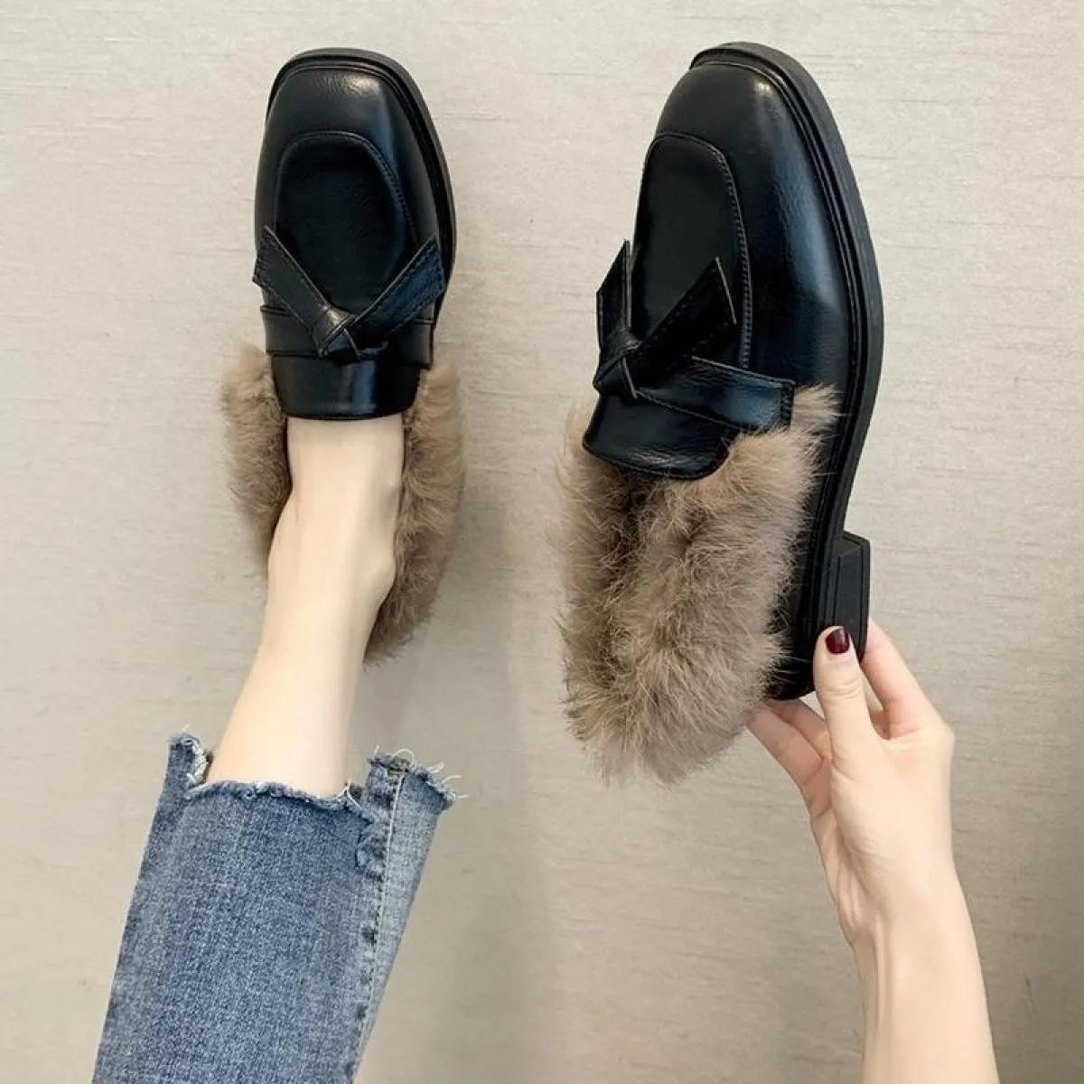 Di lusso 2022 Donne di Modo Mocassini Finta Pelliccia di Coniglio Slipon Scarpe da Donna Tacchi Bassi Casual Peluche Scarpe da B