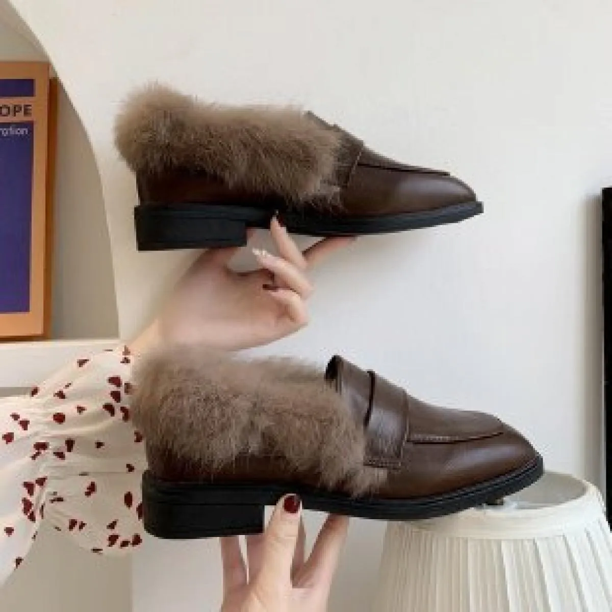 Di lusso 2022 Donne di Modo Mocassini Finta Pelliccia di Coniglio Slipon Scarpe da Donna Tacchi Bassi Casual Peluche Scarpe da B