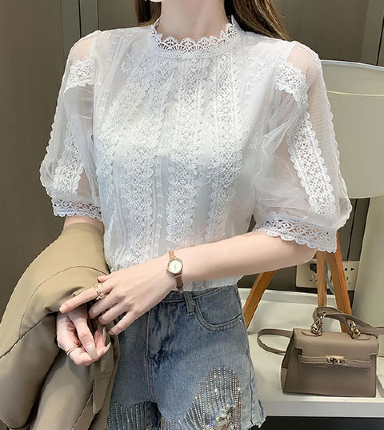 Elegante camicia dolce da donna alluncinetto Camicetta elegante da donna in pizzo Elegante manica corta Colletto a collo alto D