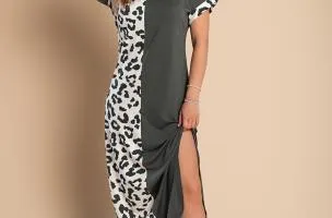 Elegante maxi abito con stampa leopardata, grigio
