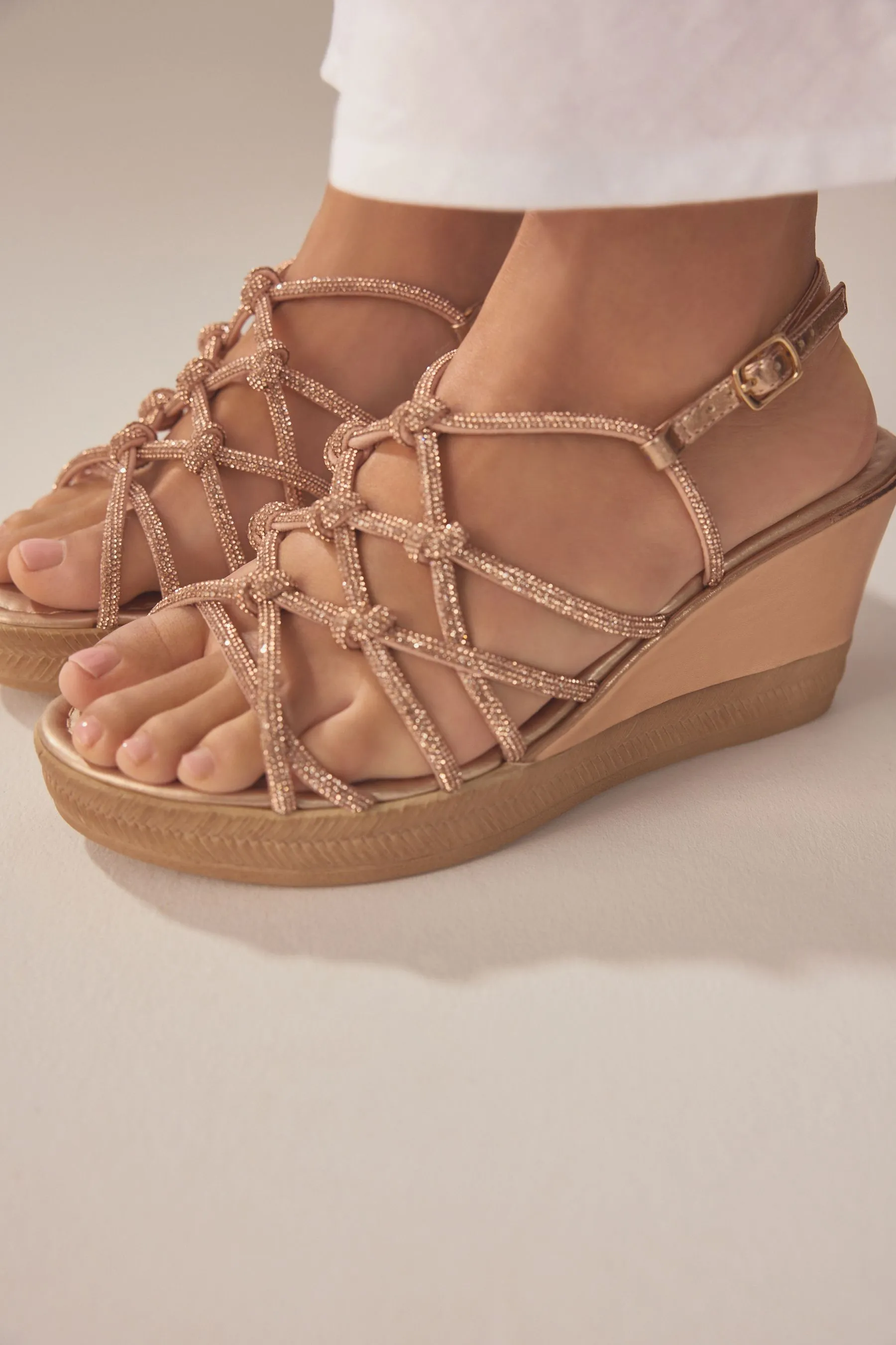 Forever Comfort® - Scarpe gioiello con nodo    