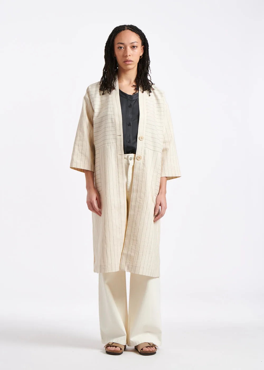 Loose ecru mottled coat with fine stripes