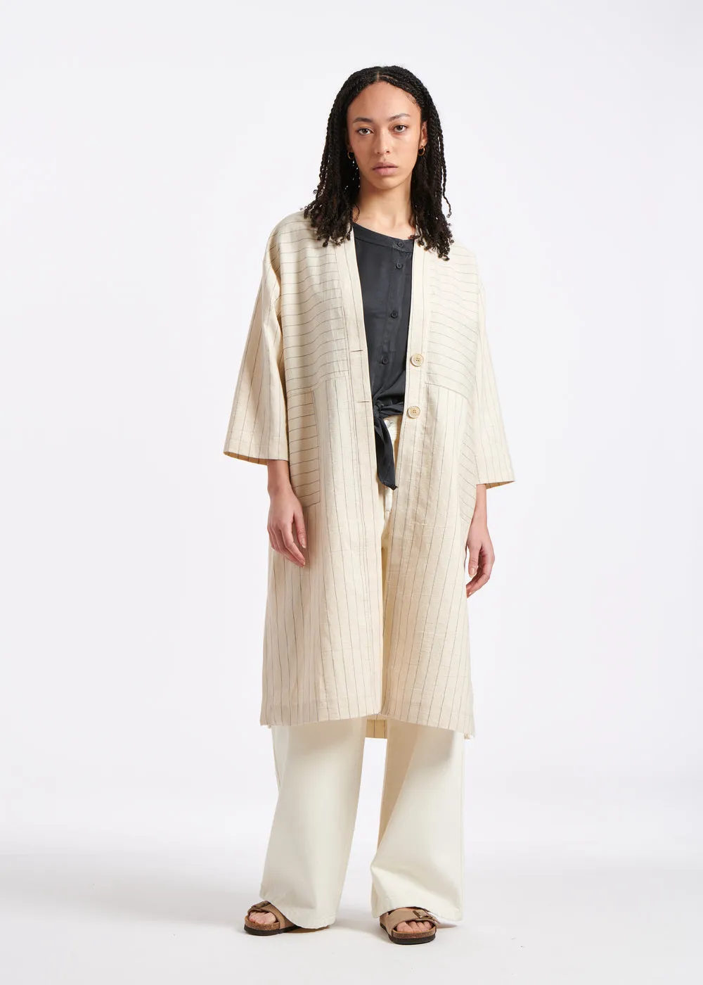 Loose ecru mottled coat with fine stripes
