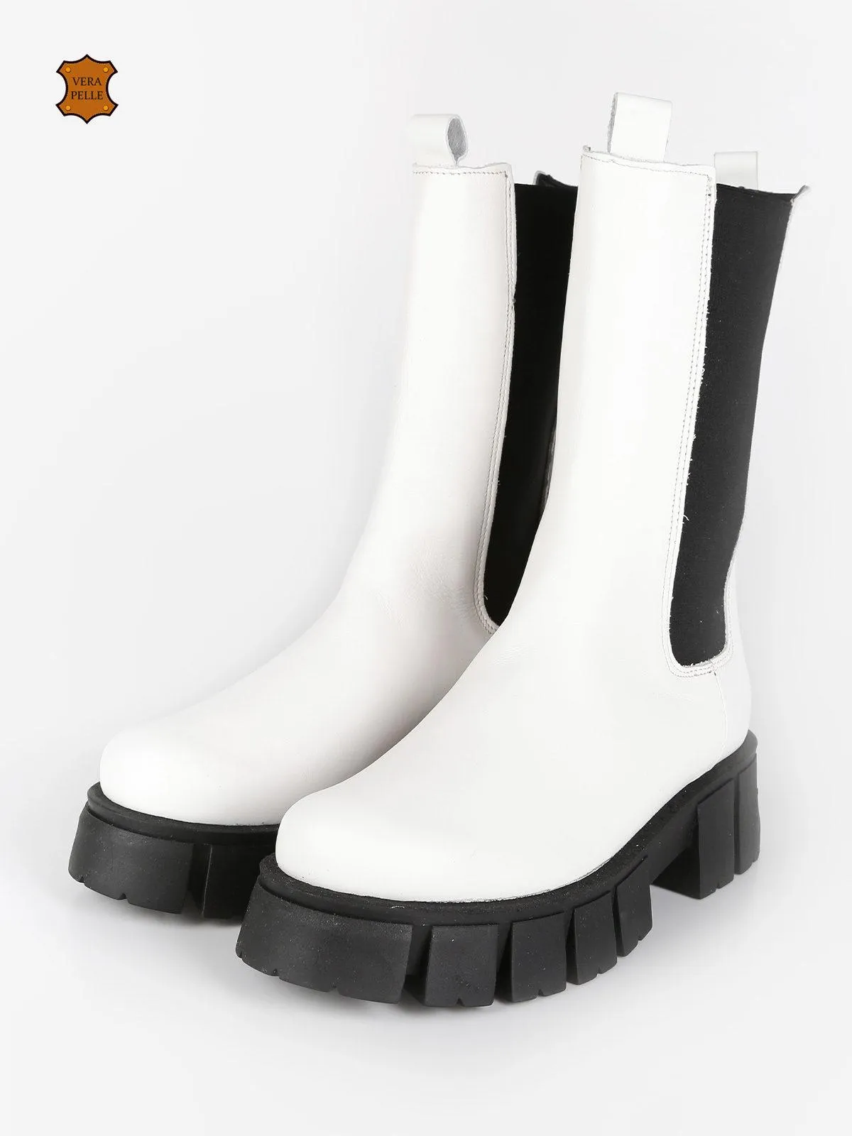 Made In Italy Bottines chelsea en cuir femme