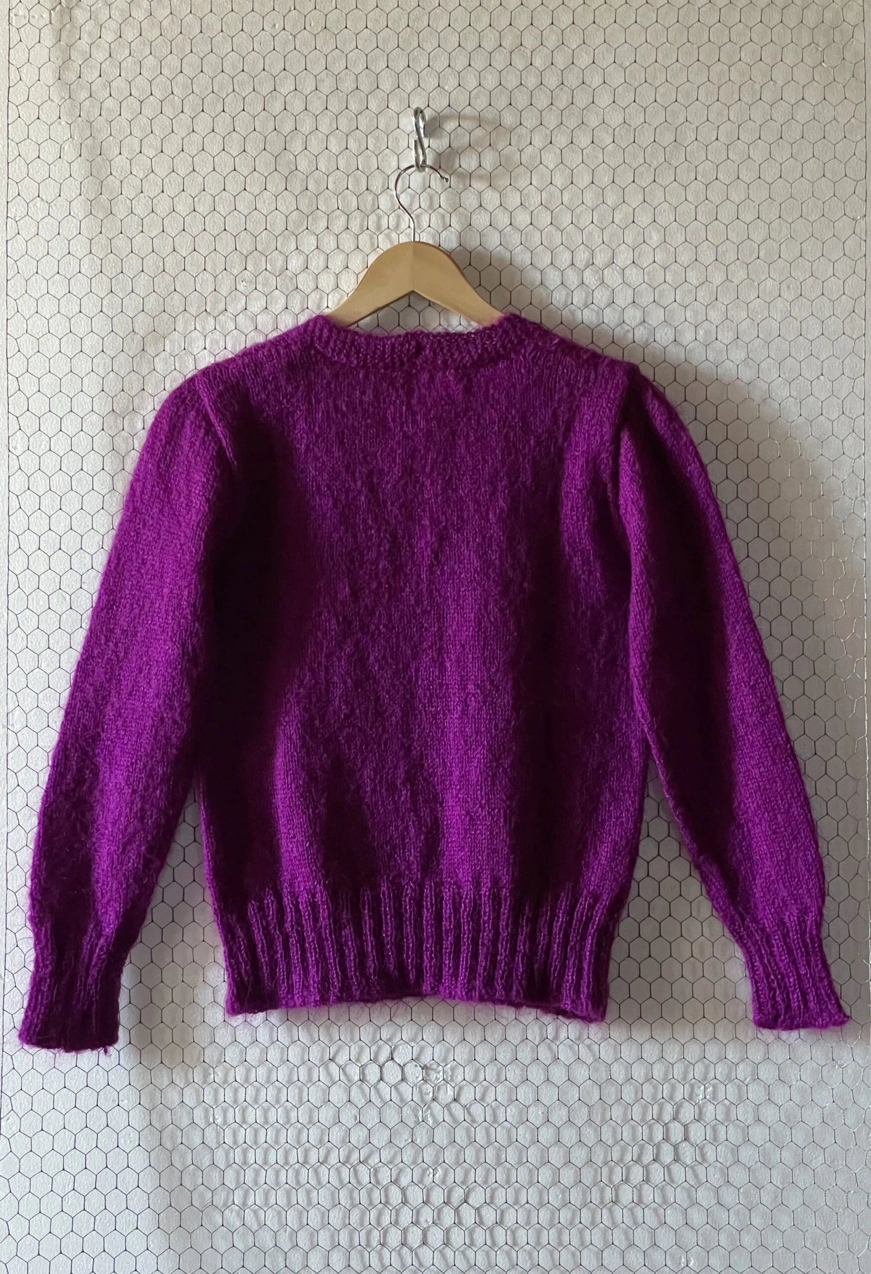 Maglione handmade viola misto mohair vintage anni ’70