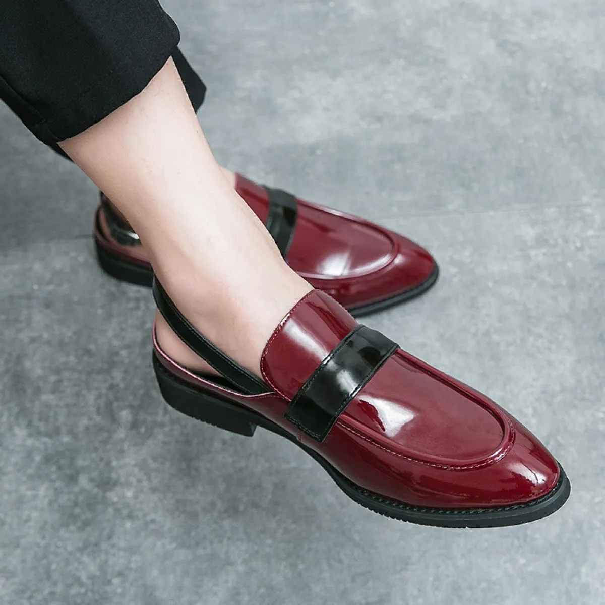 Mocassini neri da uomo punta tonda rossa slip on primavera / autunno scarpe da uomo formali da lavoro taglia 38 46 sandali da uo