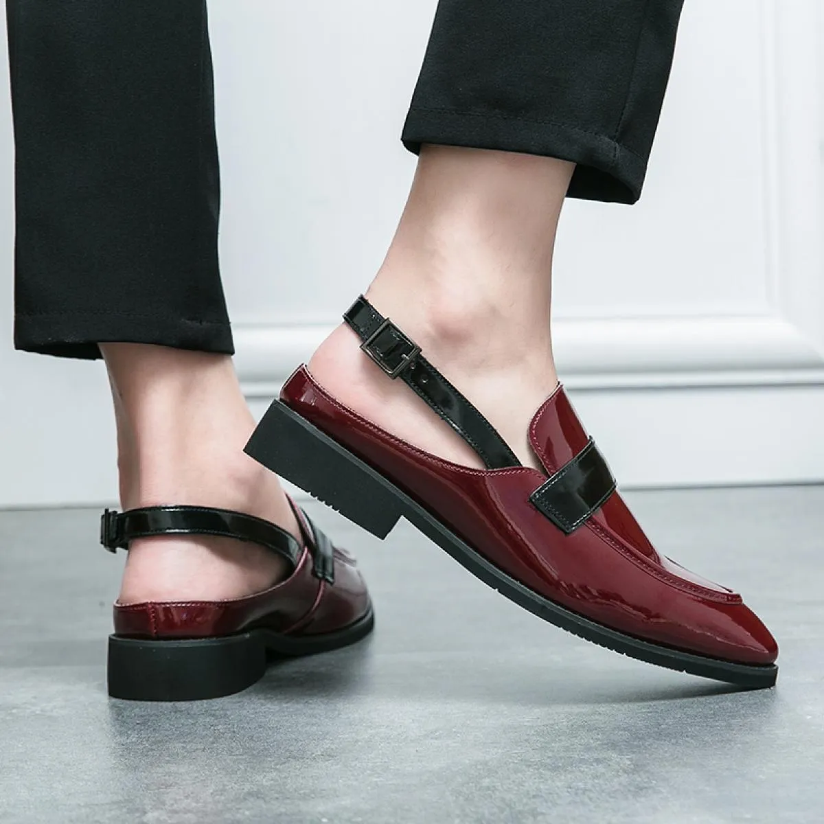 Mocassini neri da uomo punta tonda rossa slip on primavera / autunno scarpe da uomo formali da lavoro taglia 38 46 sandali da uo