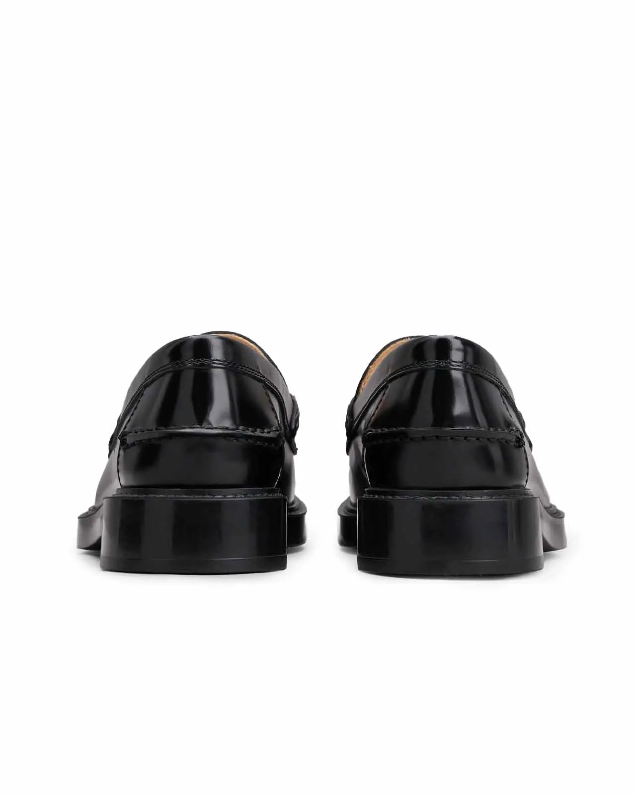 Mocassino pelle spazzolata nera catena oro