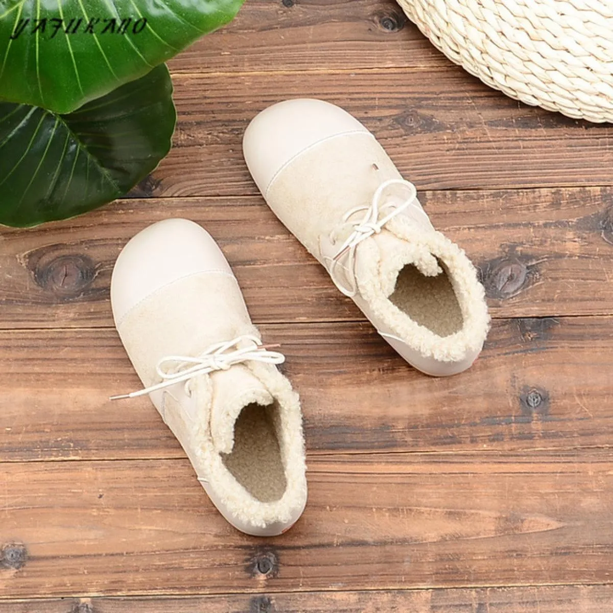 Mori Stivaletti corti con suola morbida retrò Stivali da donna casual Stivaletti piatti con testa tonda Stivali da donna caldi c