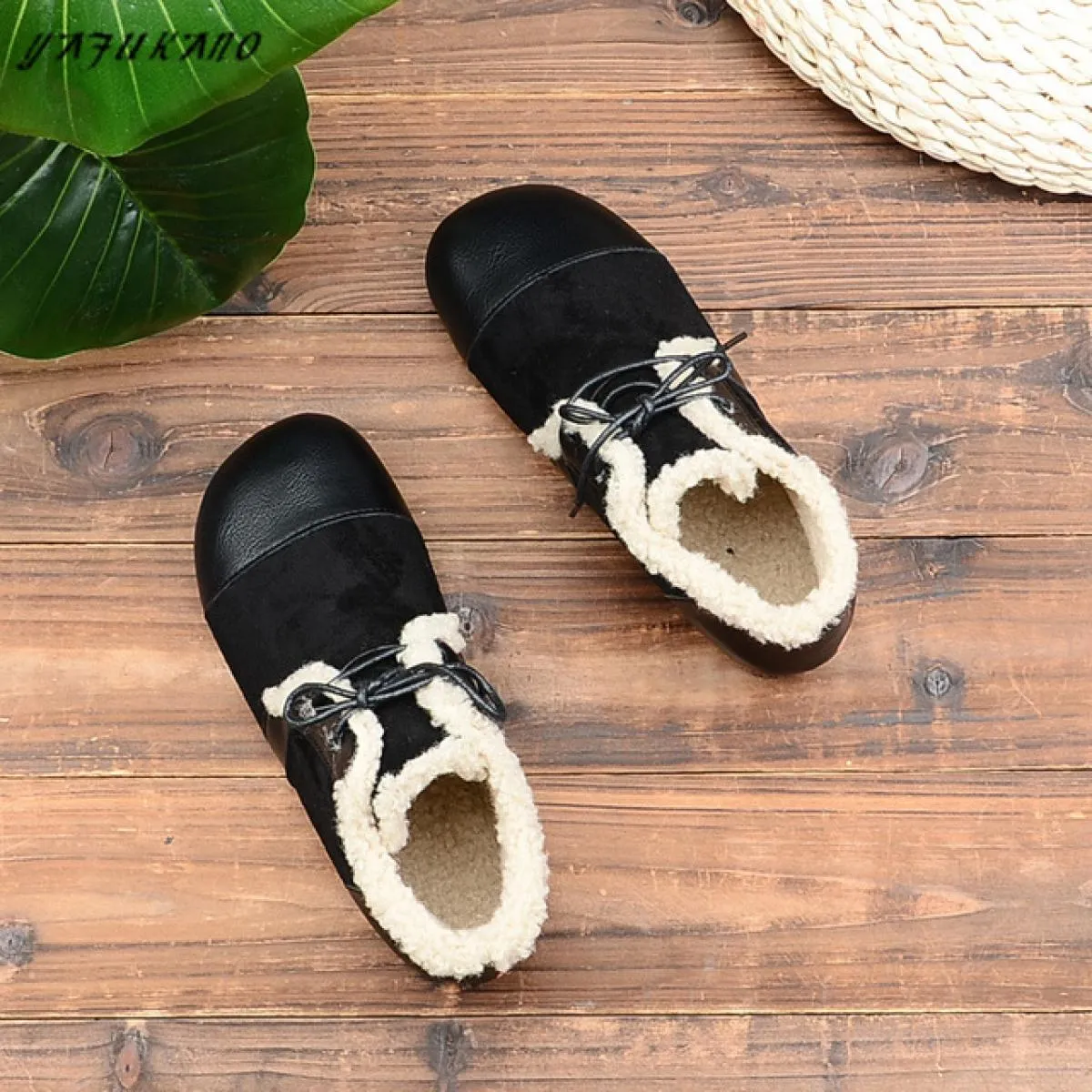 Mori Stivaletti corti con suola morbida retrò Stivali da donna casual Stivaletti piatti con testa tonda Stivali da donna caldi c