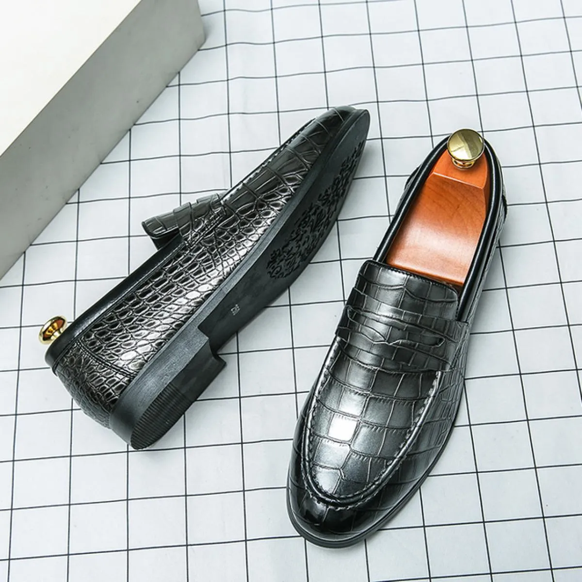 Nuovi mocassini marroni scarpe da uomo modello pietra slip on scarpe da uomo d'affari nere formali taglia 38 48 scarpe da uomo d