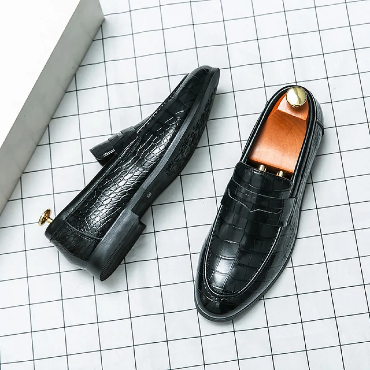 Nuovi mocassini marroni scarpe da uomo modello pietra slip on scarpe da uomo d'affari nere formali taglia 38 48 scarpe da uomo d