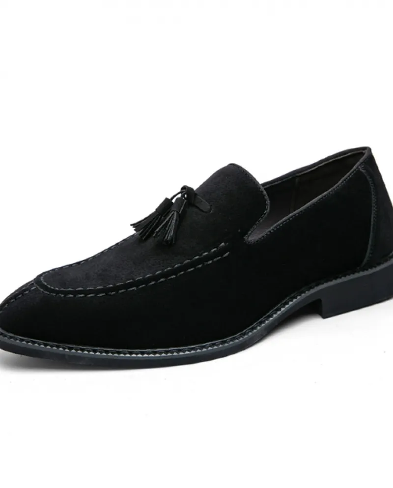 Nuovo marchio di lusso italiano Pelle di vacchetta in pelle scamosciata Scarpe a punta Mocassini da uomo Scarpe da uomo casual d