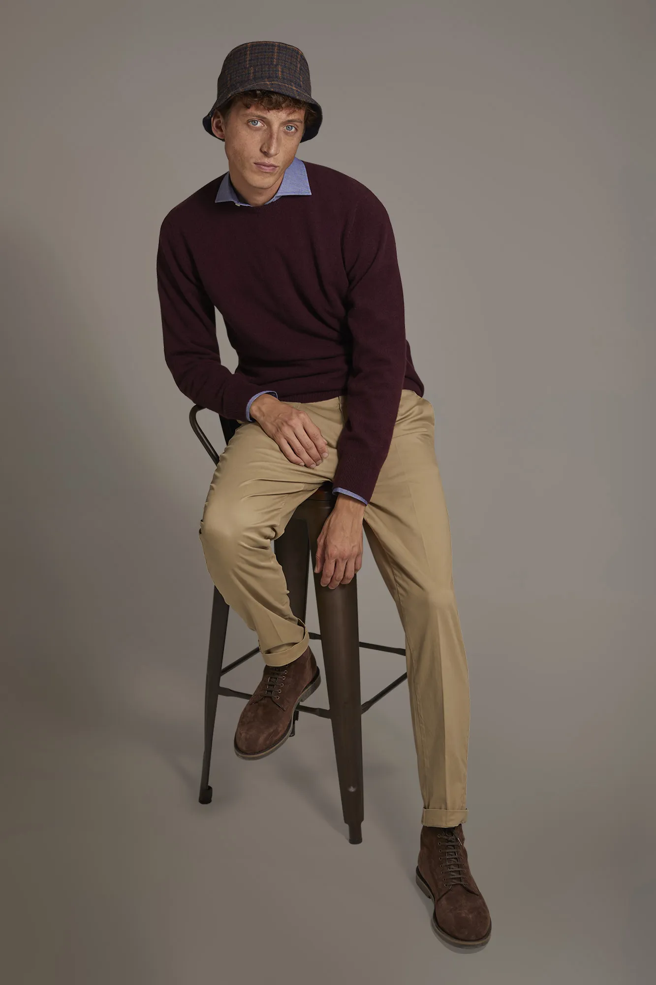 Pantalone chino uomo con pinces singola