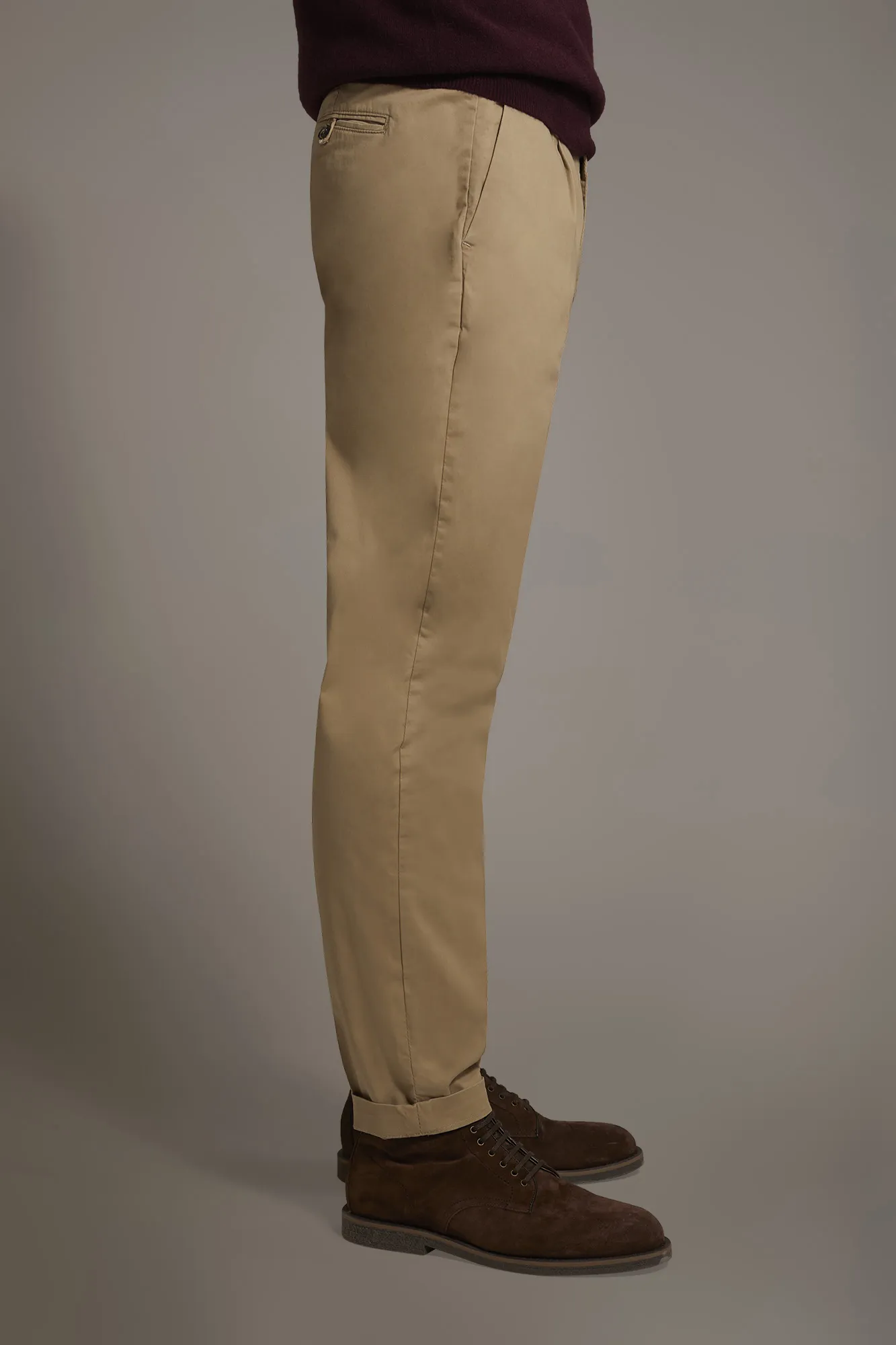 Pantalone chino uomo con pinces singola