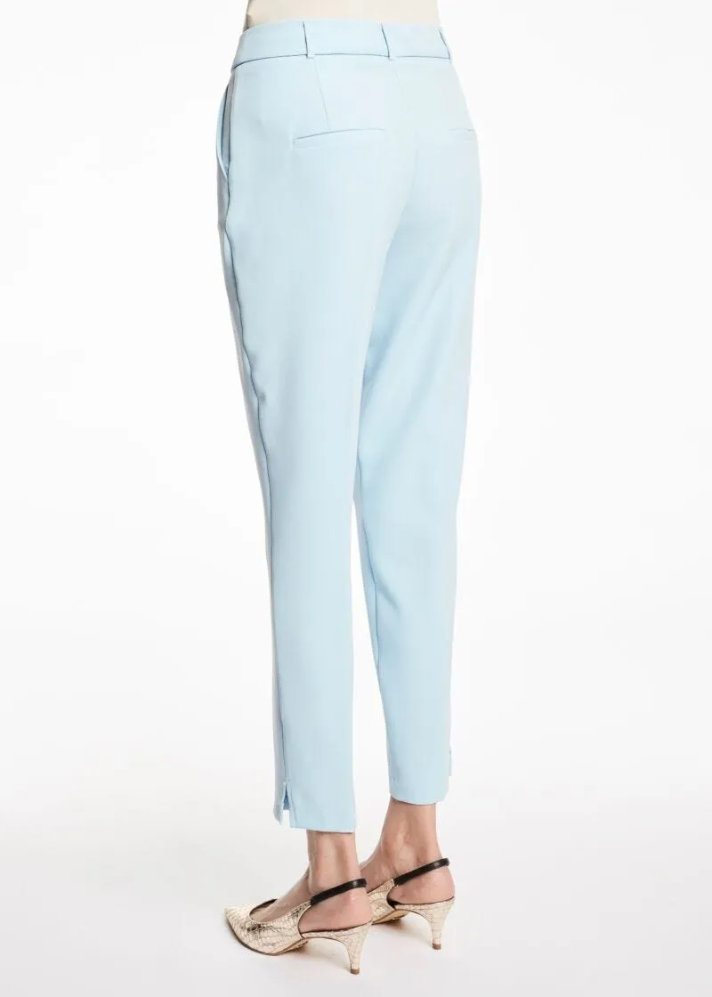 Pantaloni a sigaretta