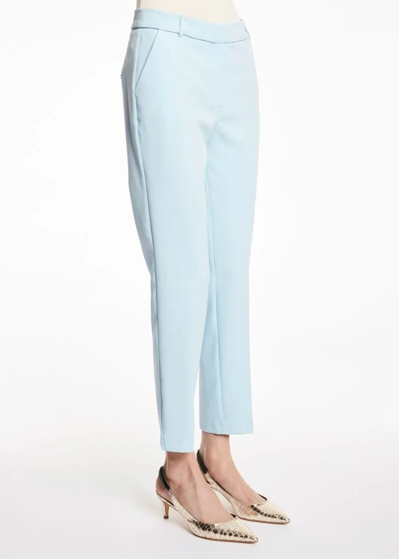 Pantaloni a sigaretta