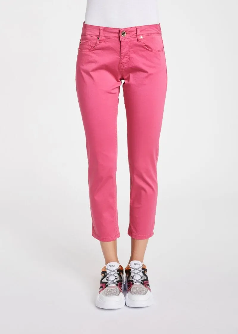 Pantaloni cropped