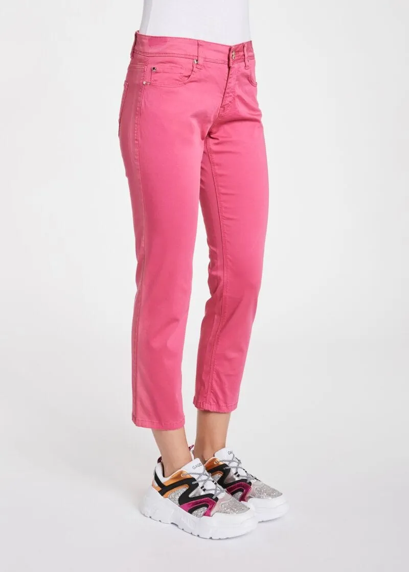 Pantaloni cropped