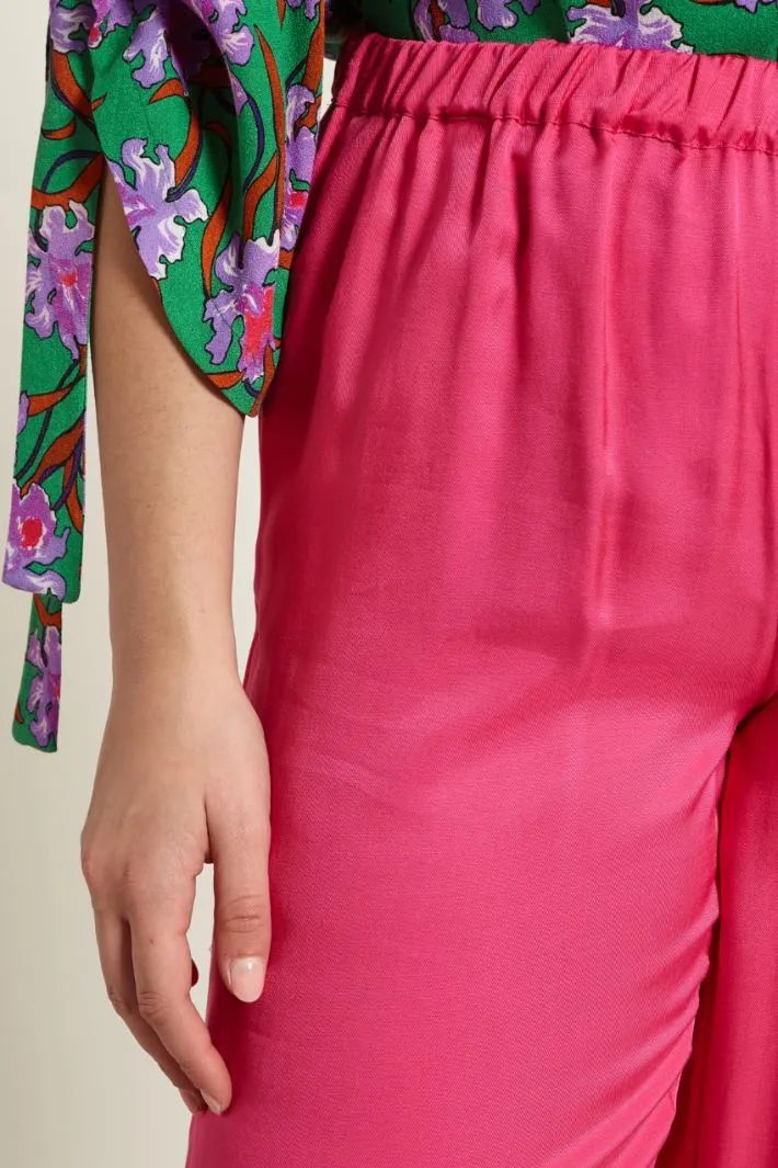 Pantaloni fluidi in twill