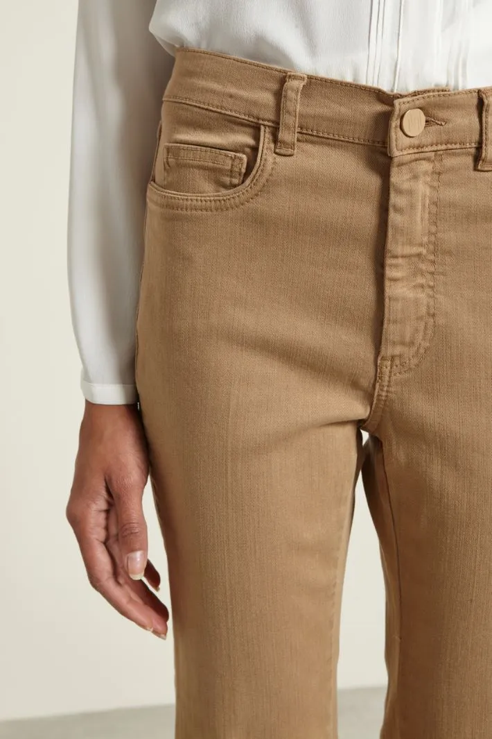 Pantaloni svasati in cotone