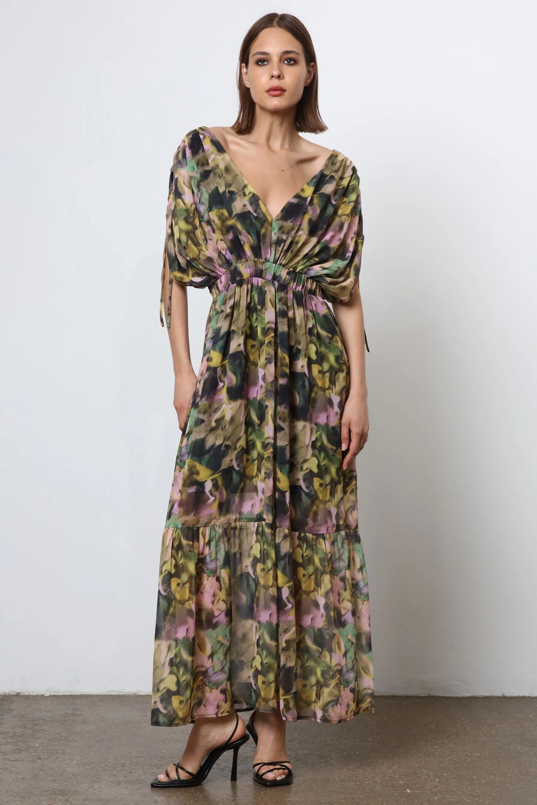Religion - Abito maxi con gonna a balze in bellissime stampe