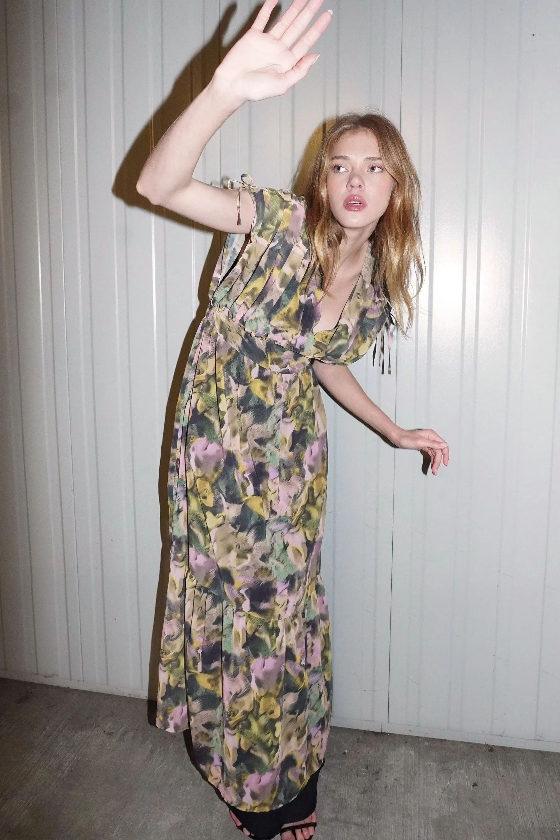 Religion - Abito maxi con gonna a balze in bellissime stampe