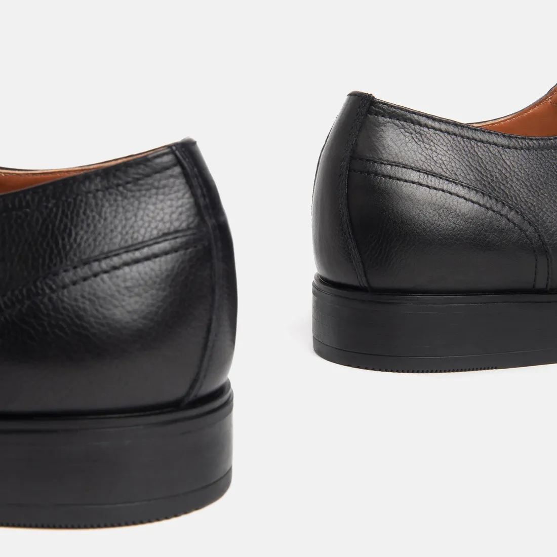 Scarpa derby elegante da uomo NeroGiardini in pelle nera