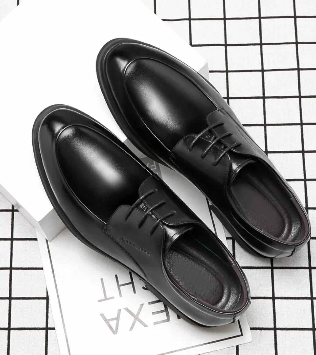 Scarpe alte nere da uomo Scarpe rialzanti Scarpe in pelle Scarpe rialzate Altezza Scarpe Aumenta altezza Sottopiede 68 cm