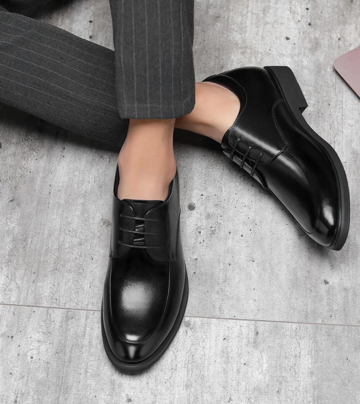 Scarpe alte nere da uomo Scarpe rialzanti Scarpe in pelle Scarpe rialzate Altezza Scarpe Aumenta altezza Sottopiede 68 cm
