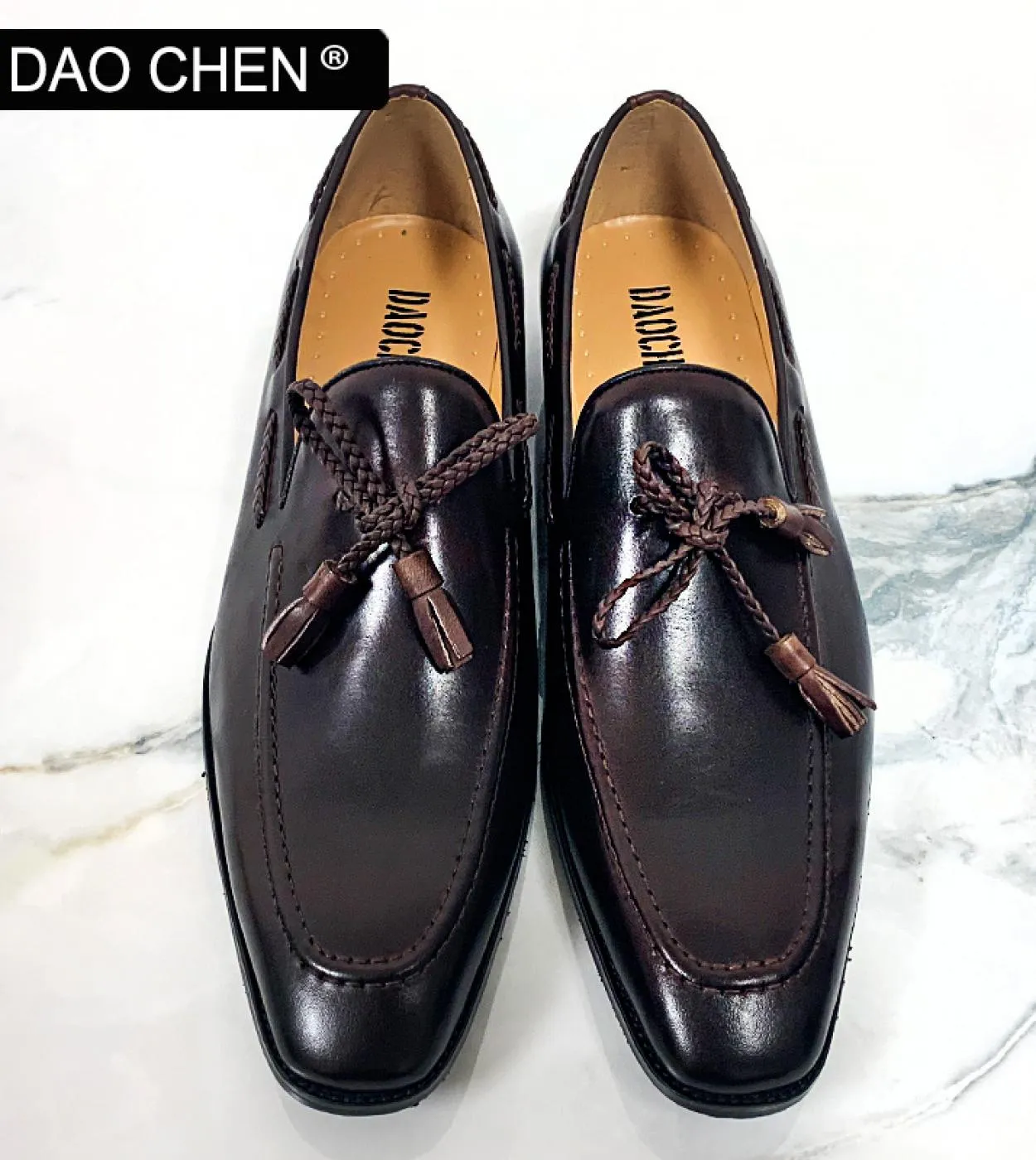 Scarpe da uomo in pelle di marca di lusso Mocassini con nappine marroni nere Slip On Classic Scarpe eleganti da uomo Scarpe casu