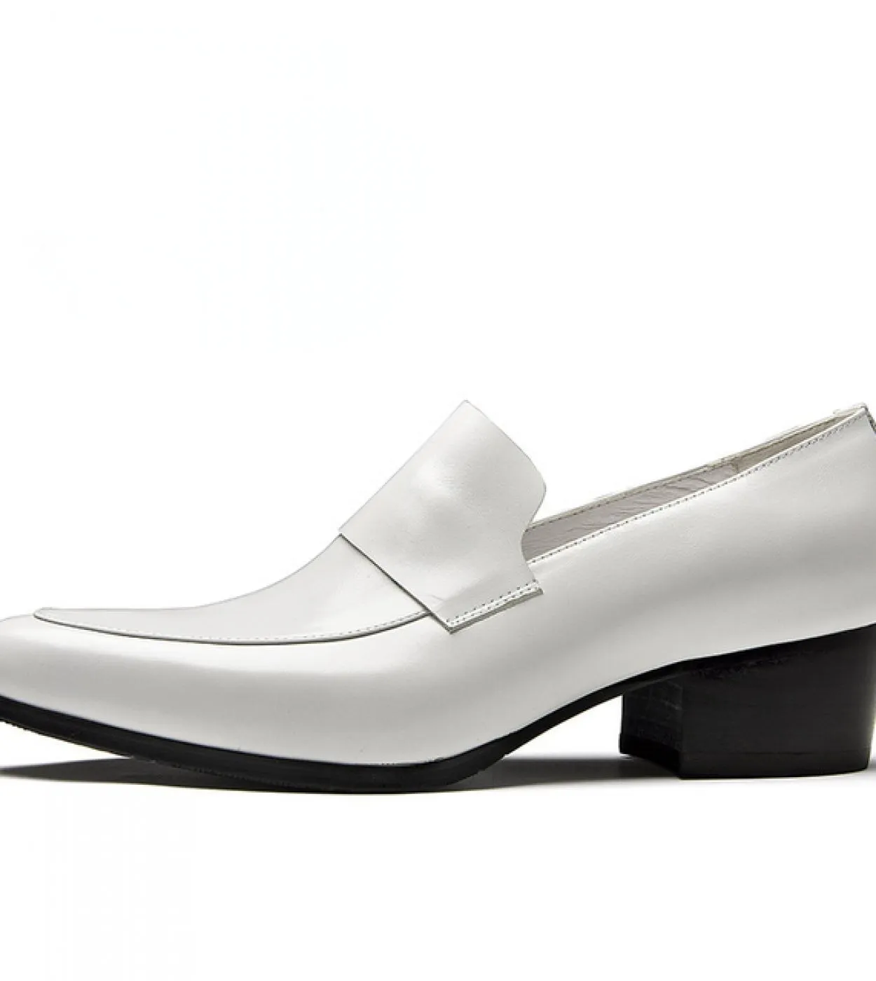 Scarpe eleganti da uomo con tacchi di lusso in vera pelle di mucca 2022 nuovo stile qualità moda slip on mocassini neri solidi