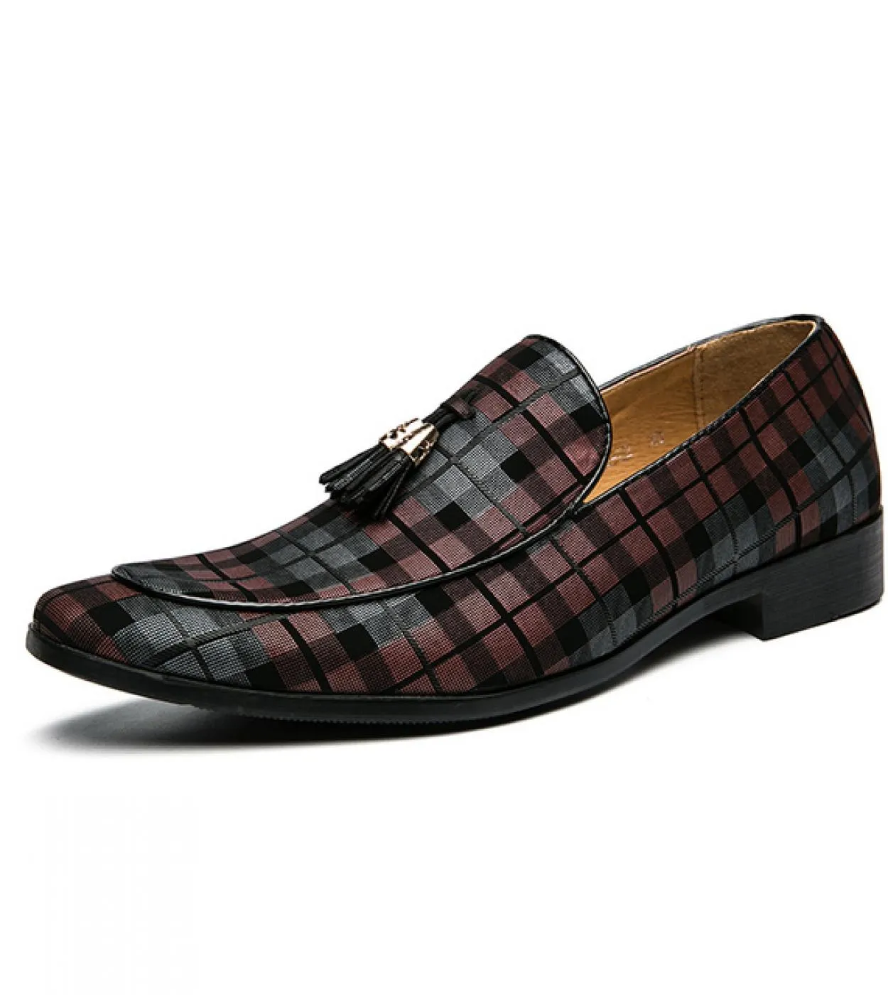 Scarpe in pelle con nappe primaverili Scarpe da uomo di moda di lusso Slip On Flats Mocassini maschili Scarpe da cerimonia da ce