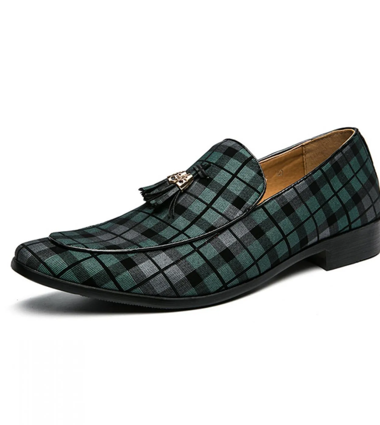Scarpe in pelle con nappe primaverili Scarpe da uomo di moda di lusso Slip On Flats Mocassini maschili Scarpe da cerimonia da ce