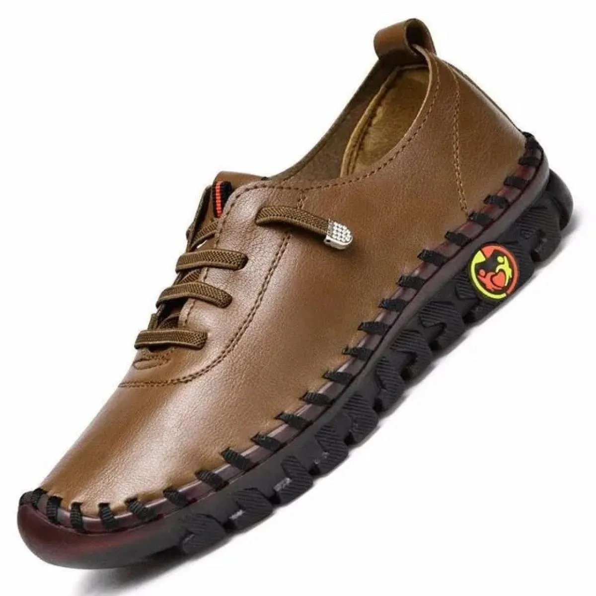 Sneakers Scarpe da donna Mocassini in pelle Scarpe da donna Comode scarpe slip-on Filo per cucire a mano Scarpe da mamma Zapatil