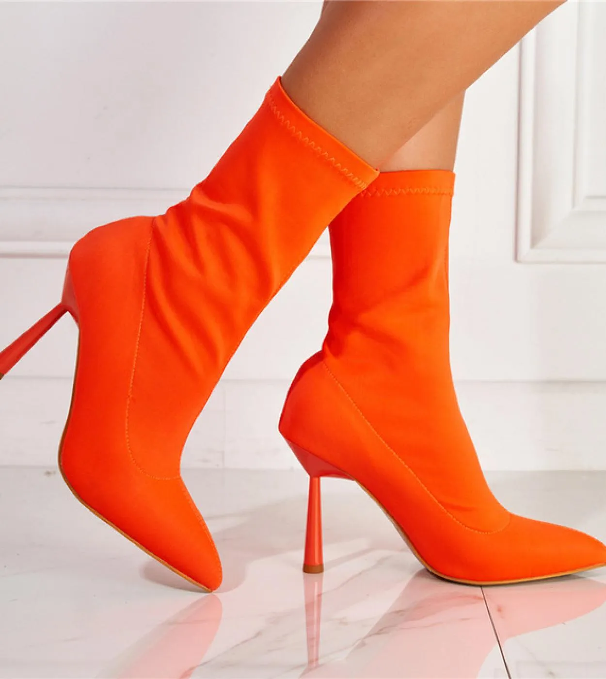 Stivaletti da donna Fetish con tacco 11,5 cm Tacchi alti in seta elasticizzata Tabi Tacchi alla moda Stivaletti verde arancio pe