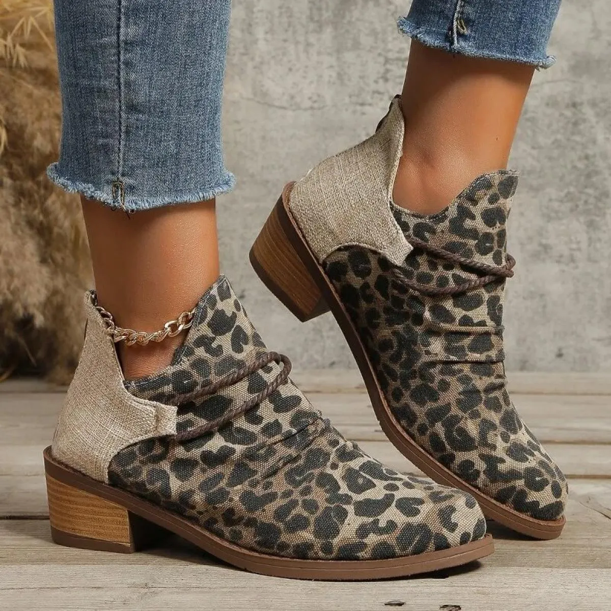 Stivali di jeans da donna Stivaletti con tacco spesso in pelle scamosciata a punta autunnale Stivaletti con tacco con cerniera t