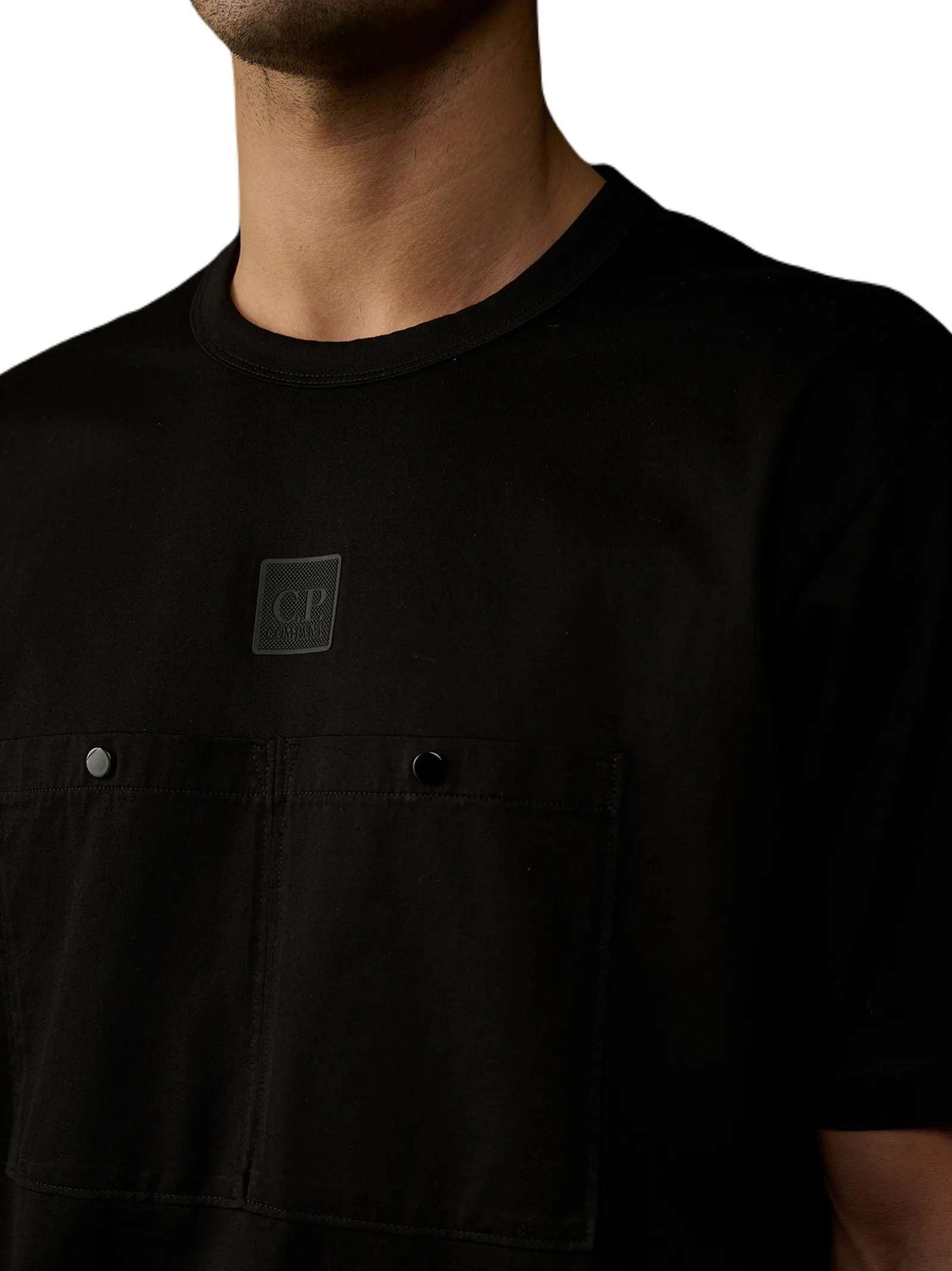 T-SHIRT CON TASCHINO  C.P. COMPANY  UOMO 16CLTS021A006370W999