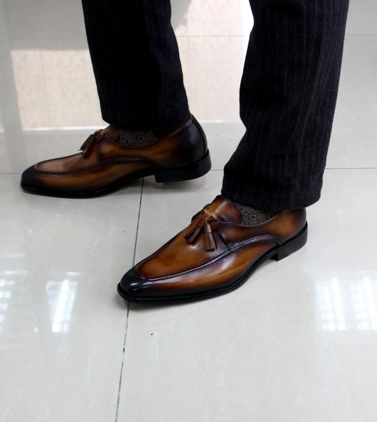 Taglia 613 Mocassini con nappe da uomo Scarpe formali fatte a mano in vera pelle Scarpe eleganti da uomo per matrimoni Scarpe ca